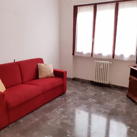 La Casa Di Claudia Apartment Florence Luaran gambar